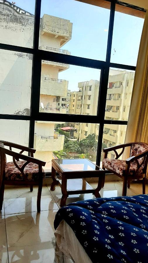 Zirakpur Hotel Hollywood מראה חיצוני תמונה